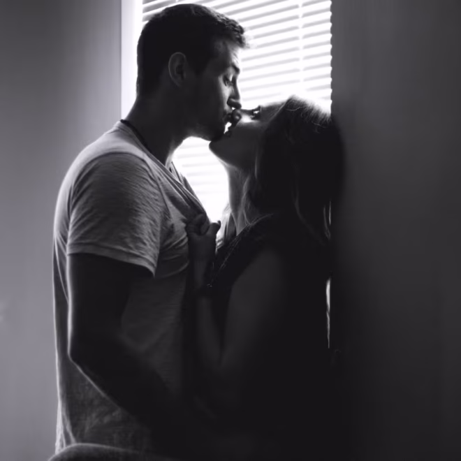 100 Best Romantic Love Messages For Her