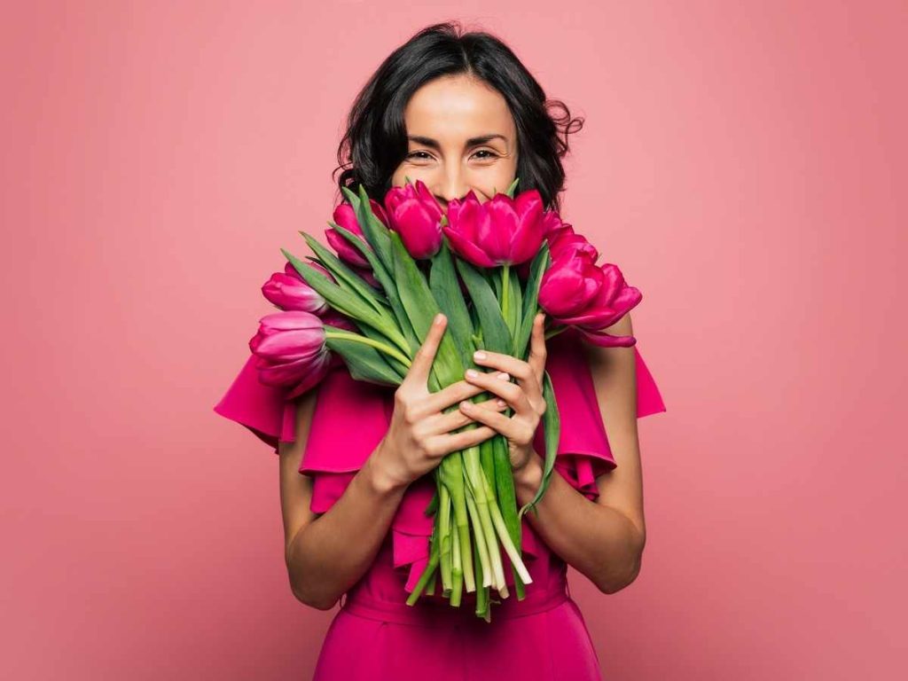 100+ Best Women’s Day Quotes, Images & GIFs!