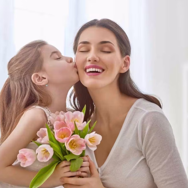 100+ Happy Birthday Mom Images, Messages & GIFs!